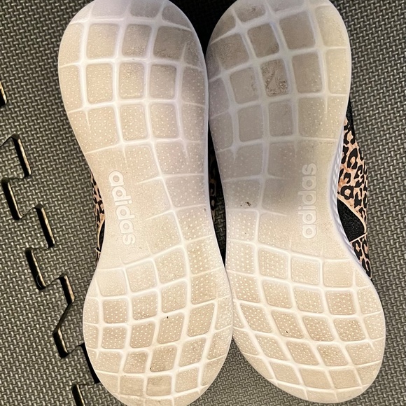 Adidas - Picture 5 of 6